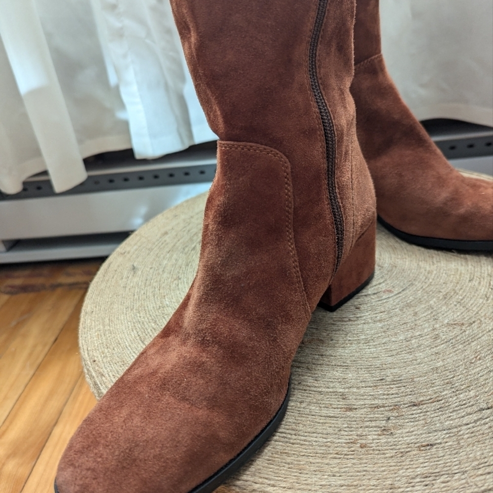 Brown Suede Heeled Boots